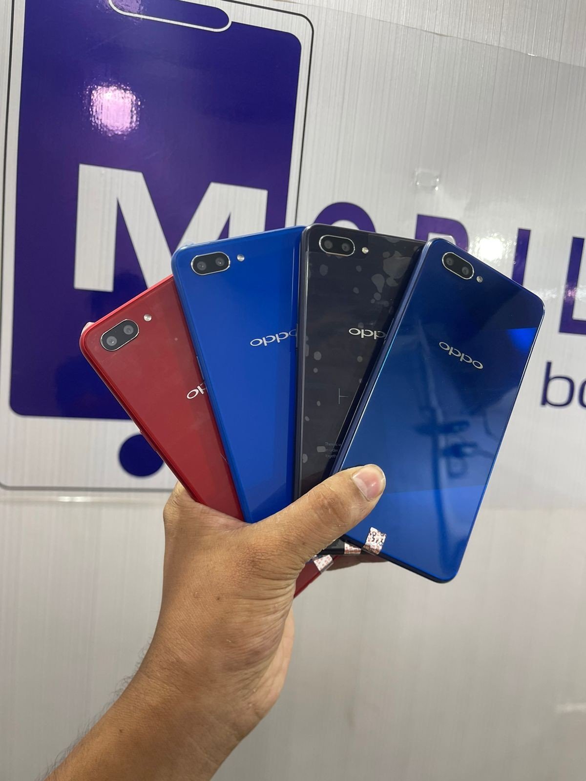 Oppo A3s…..6/128 GB